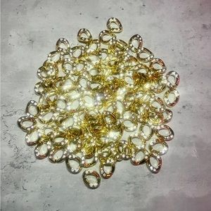 NWT Set Of 100 Rhinestoned Gold Colored Acrylic Link Connector Charms